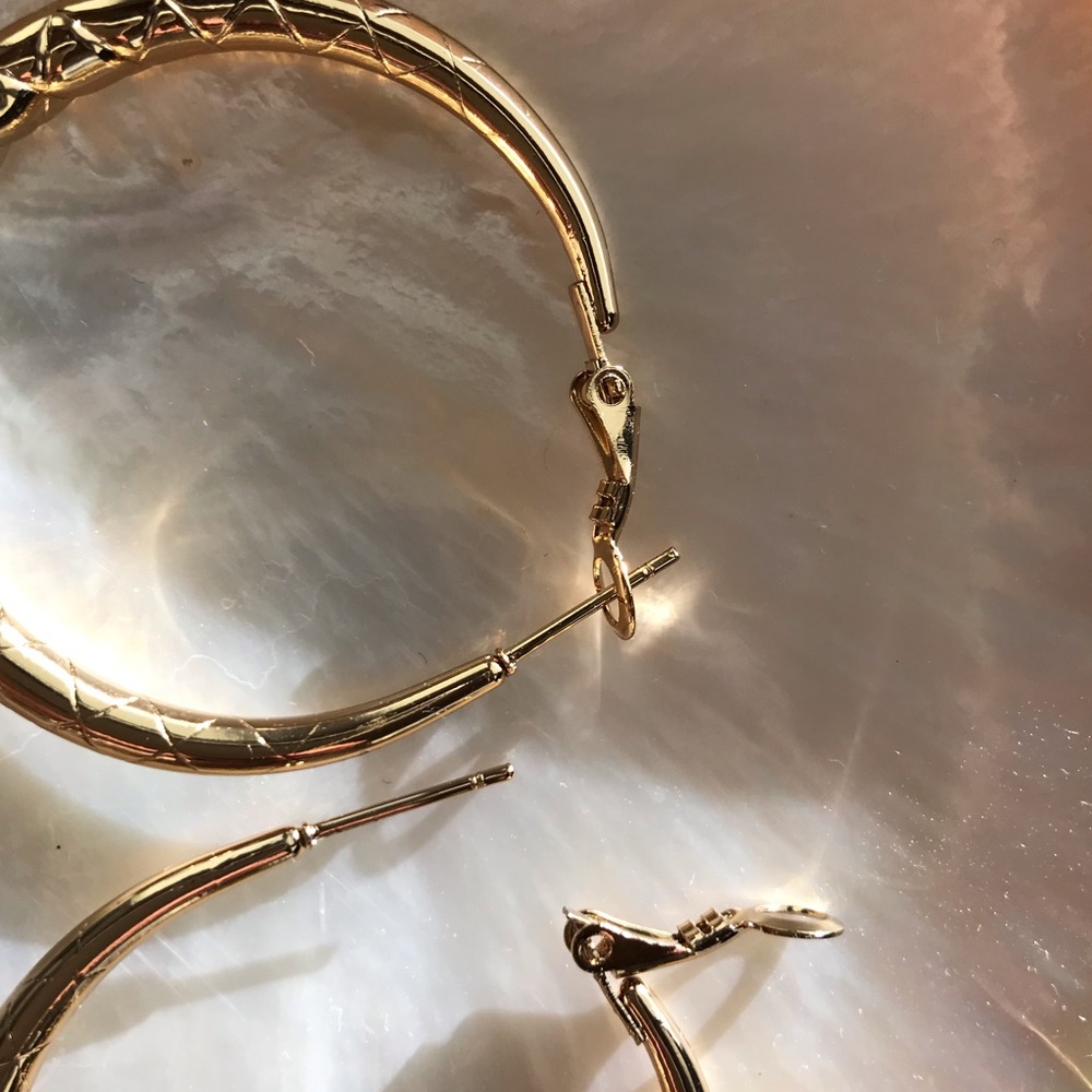 Textured Hoops - Picture 7 of 8
